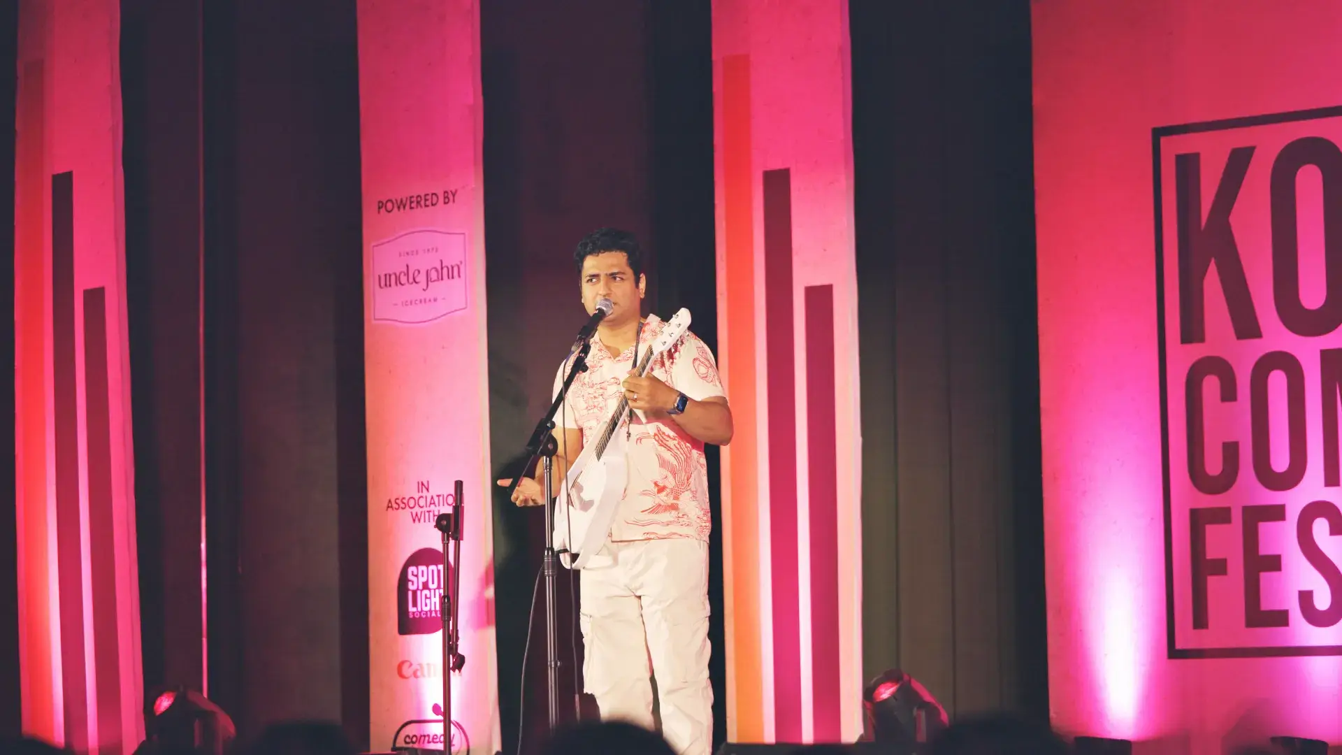Kenny Sebastian performing stand-up comedy live at Kochi Comedy Festival Kenny Sebastian performing live in Kochi at a Comedy Lounge comedy festival featuring touring Indian stand-up comedians.