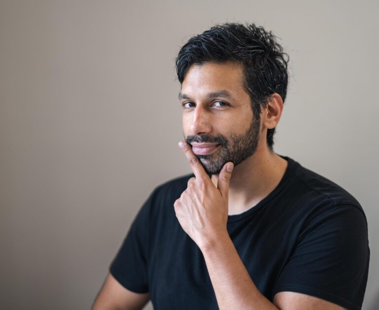 Kanan Gill Indian stand-up comedian featured on Comedy Lounge